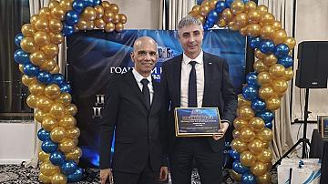Изпълнителният директор на „Холдинг БДЖ“ ЕАД Мартин Ангелов прие приза „Добродетел на десетилетието“ от името на БДЖ