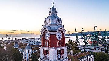 Преминаването от зимно към лятно часово време ще засегне разписанията на влаковете в нощта срещу неделя